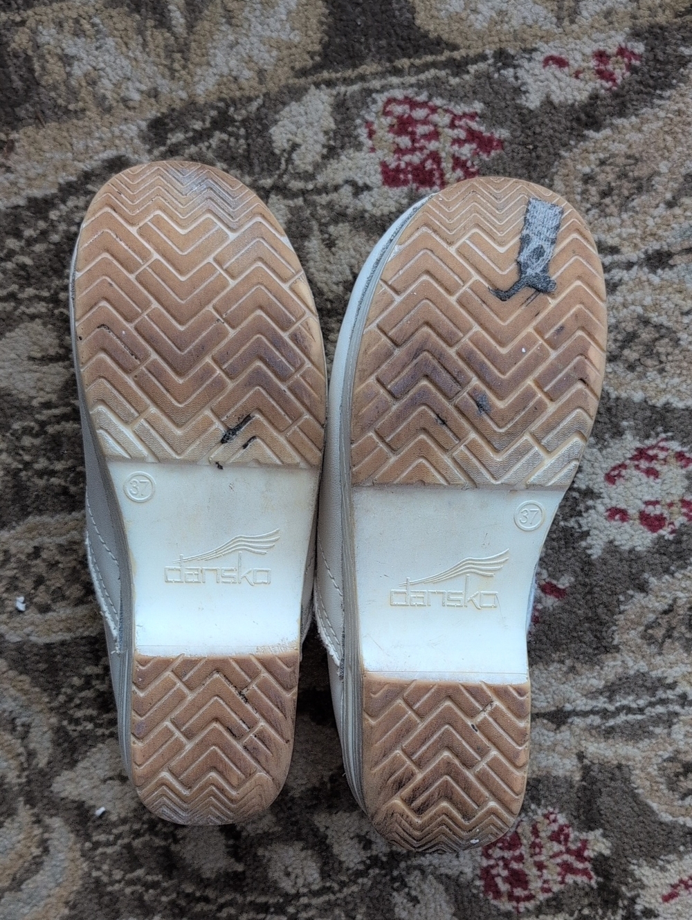 White Dansko Clogs 37W - Picture 3 of 3